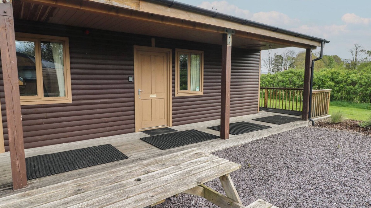 Cowbridge Cottage | SYCAMORE, romantic, country holiday cottage in Cowbridge