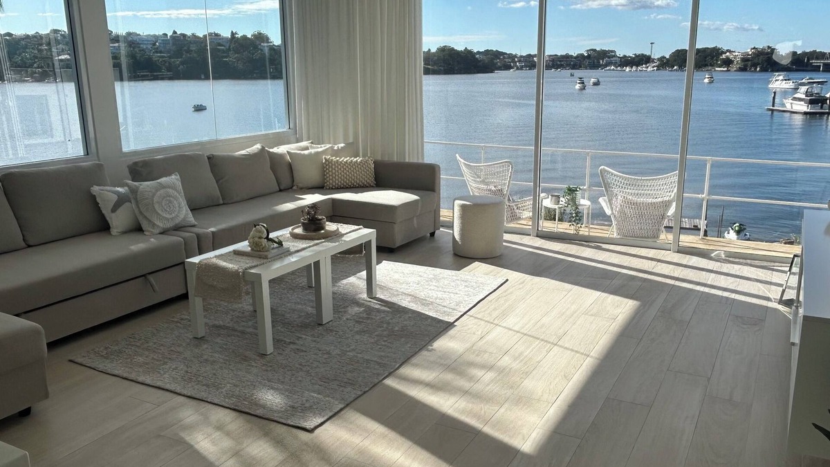 Sylvania House | Sydney Waterfront Retreat