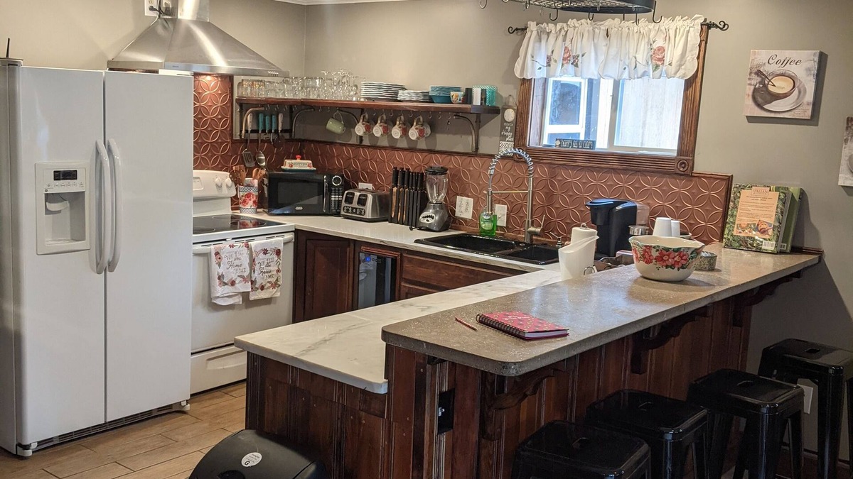 Sylvan Beach Apartment | Sylvan Beach Vacation Rental