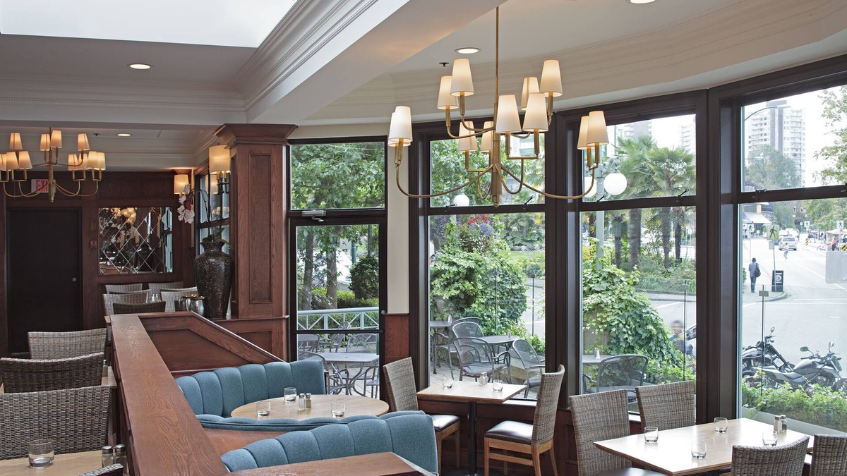 West End Hotel | Sylvia Hotel