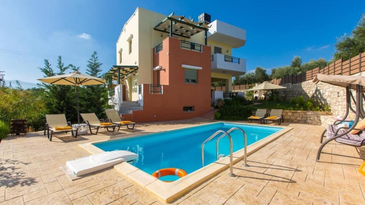 Roumeli Villa | Sylvia Villa, Peaceful Ambience