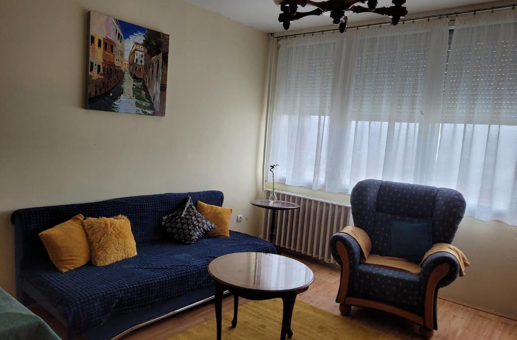 Godollo Apartment | Sylvis Place