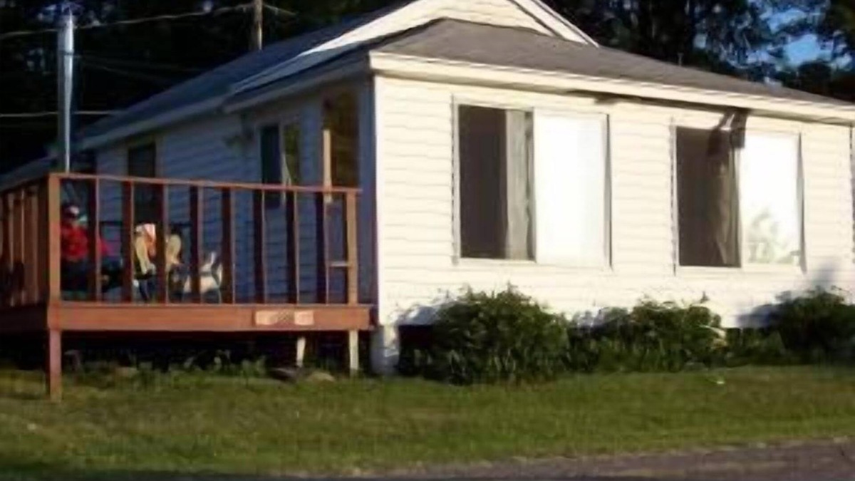 Jordan Cabin | Syracuse NY, Cross Lake Cottage Lake Front 2 Bedroom Sunset Bonus!