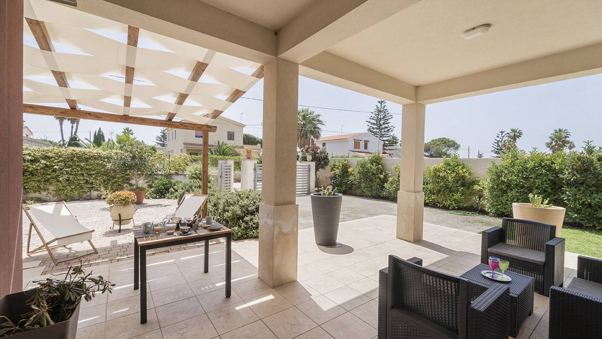 Punta Milocca Villa | Syracuse Sea House