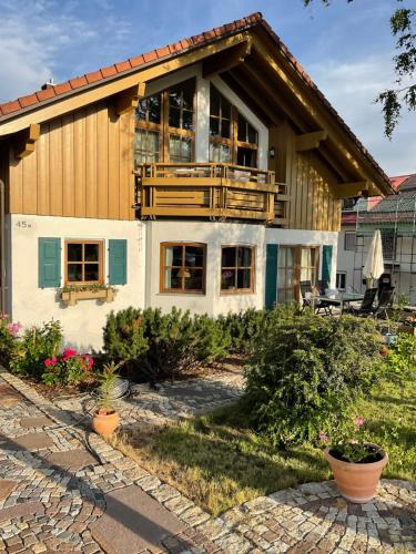 Tittling Apartment | Szilvias Ferienwohnung