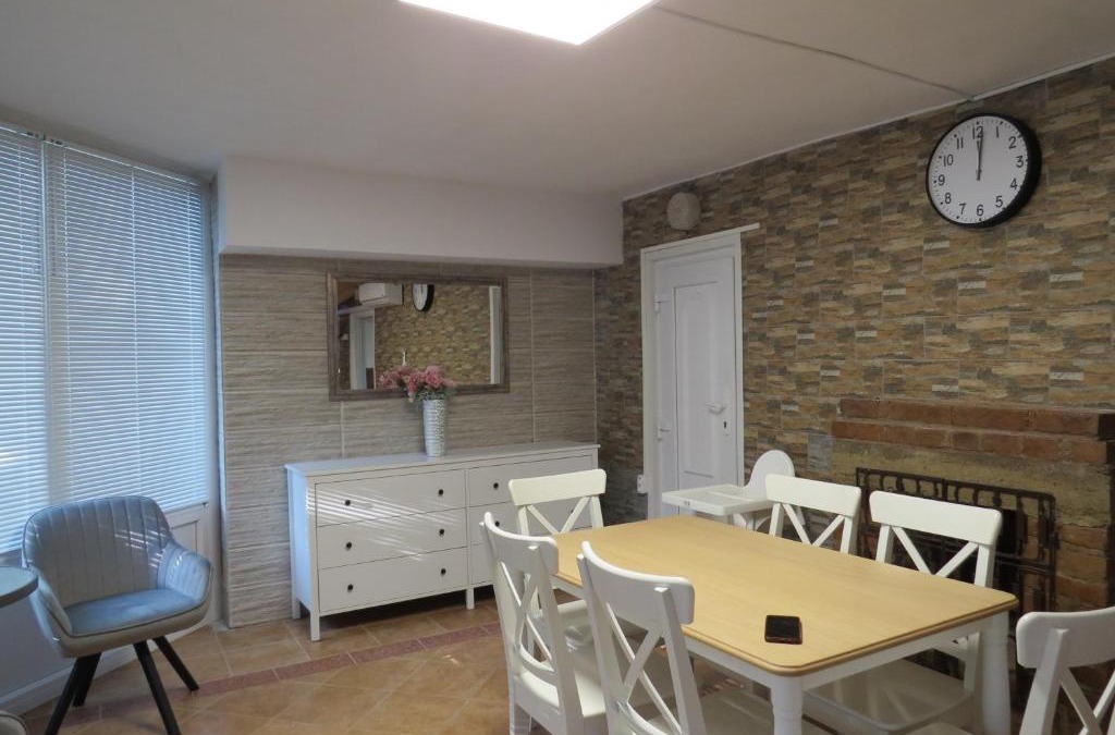 Hodmezovasarhely House | Szitakötő vendégház