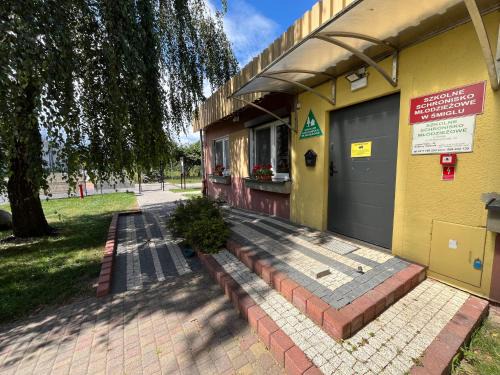 Smigiel Hostel | Szkolne Schronisko Młodzieżowe w Śmiglu