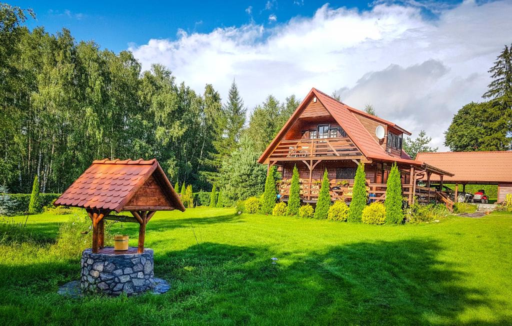 Borzestowska Huta Cabin | Sznureczki
