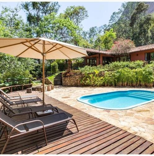 Araras House | Tékinfin, você chegou! Lindo sítio em Secretário!