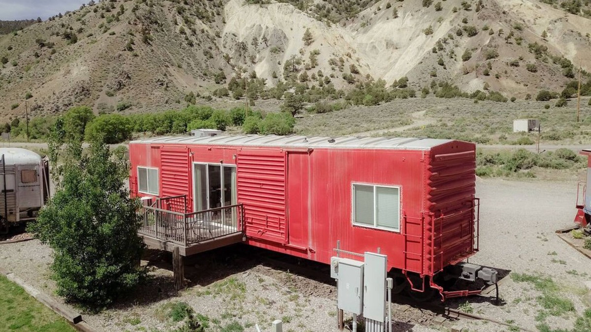 Sevier Apartment | T-00003) The Sante Fe