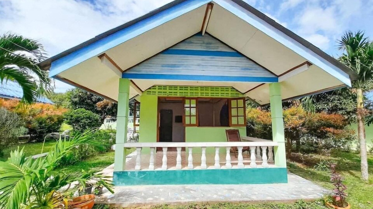 Ranong Hotel | T and T House - Adults Only