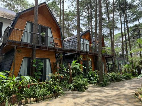 Kon Plong Hotel | T'MĂNG ĐEENG HOMESTAY