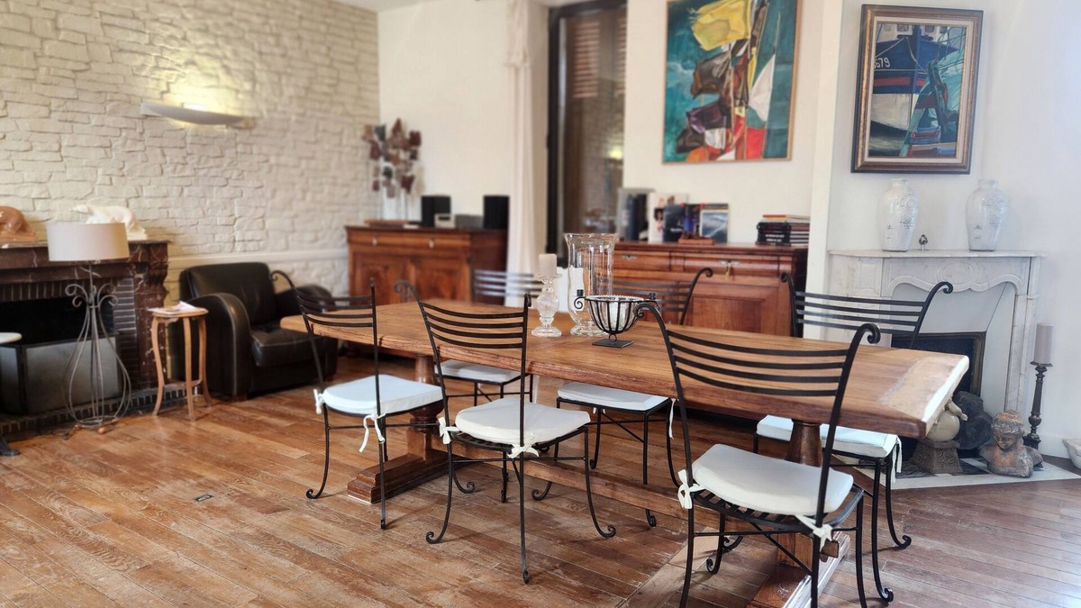 Meillant House | T'M3L, family home near the castle with large garden and Spa option