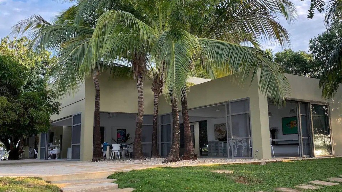Ayapel Villa | T R A V E S I A S, VIBRA HERMOSA