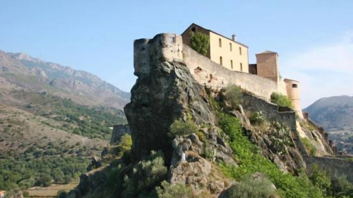 Corte Apartment | T2 41 M2 CORTE rdc villa, air conditioning wifi garden terrace, mountain view Restonica