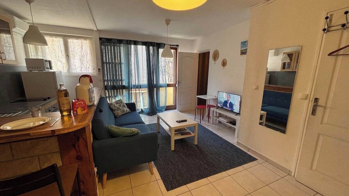 Chanot - Stade Velodrome Apartment | T2 air-conditioned Prado, Parc Chanot, Stade Vélodrome, Hôpital St Joseph