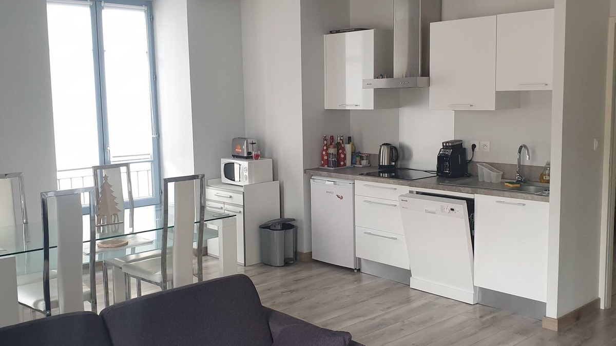 Ax-les-Thermes Apartment | T2 apartment 45 m² in the city center