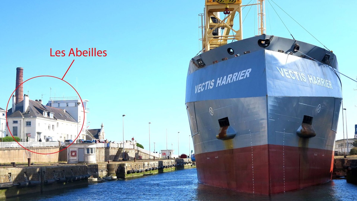 Saint-Nazaire Apartment | T2 apartment, at the foot of the lock, ocean view