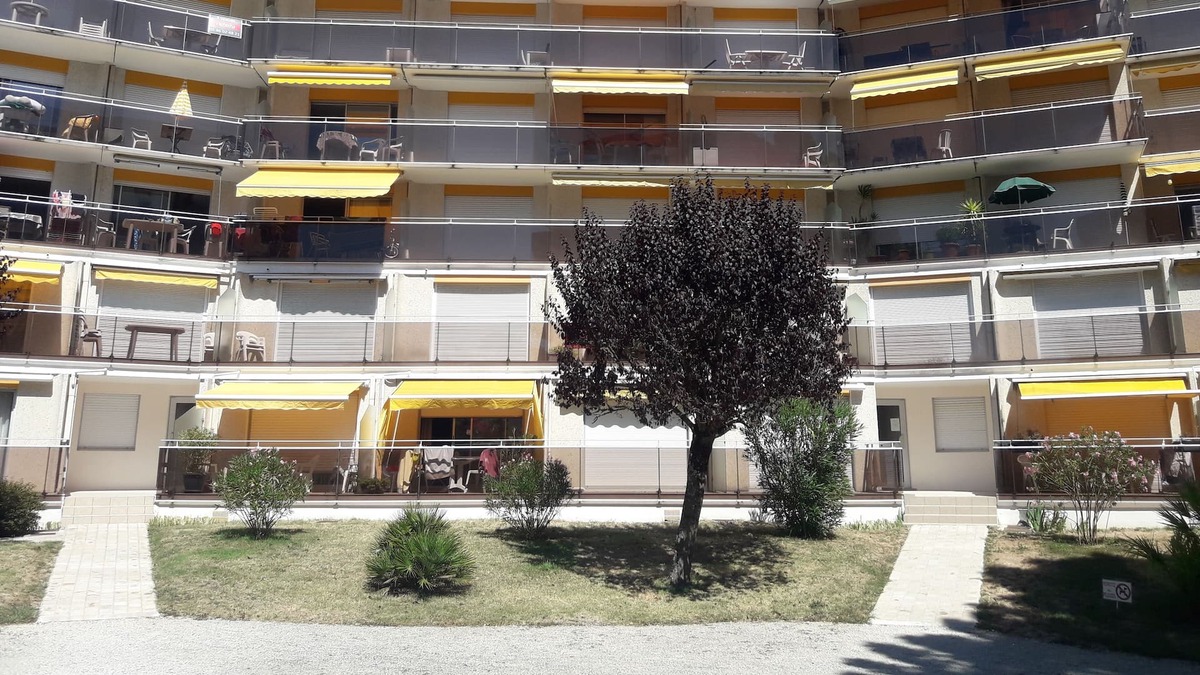 Vaux-sur-Mer Apartment | T2 apartment bis sea view 150 meters from the beach