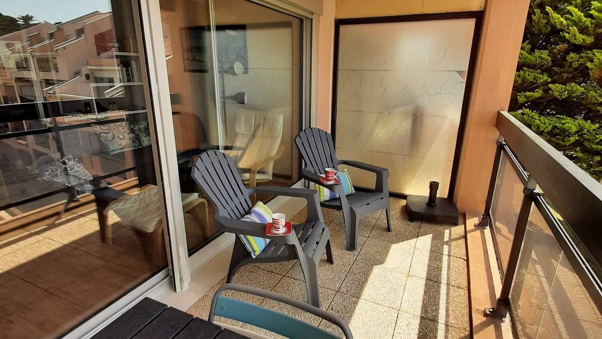 Pornic Apartment | T2 apartment facing sea and beach