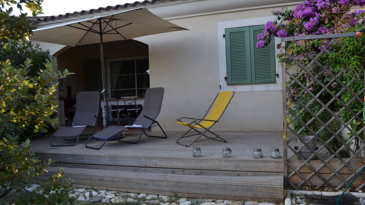 Patrimonio House | T2 apartment with private garden at 2.5 k from Saint Florent