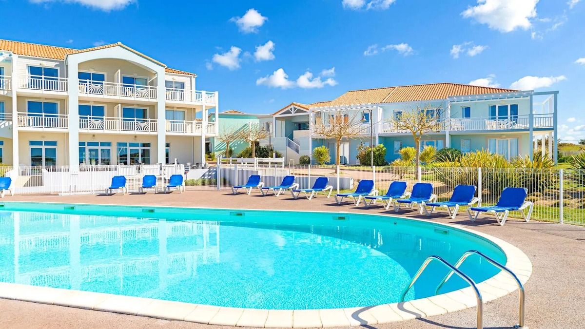Chateau-d'Olonne Condo | T2 avec une belle vue sur la mer + en bord du mer