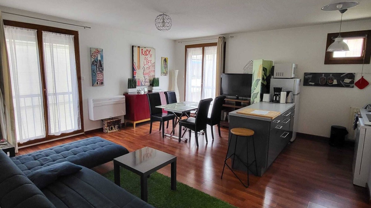 Avignon City Centre Apartment | T2 Avignon Climatisé Intra Muros Spacieux et Lumineux