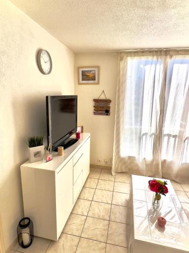 Hyeres Apartment | T2 cocon à 2 min de la plage Clim, Wi-Fi & équipé