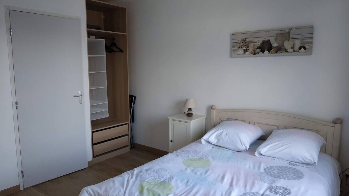 Quincampoix Apartment | T2 in the center of the village, 13kms from Rouen
