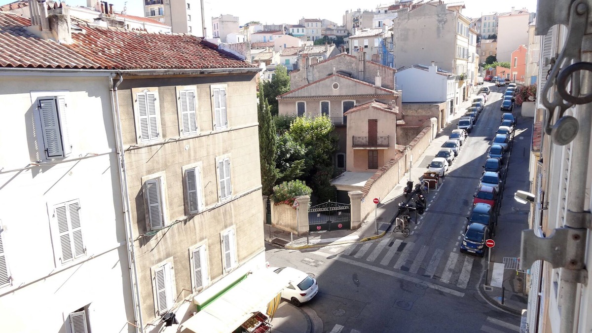 Saint-Lambert Apartment | T2 in the heart of Marseille