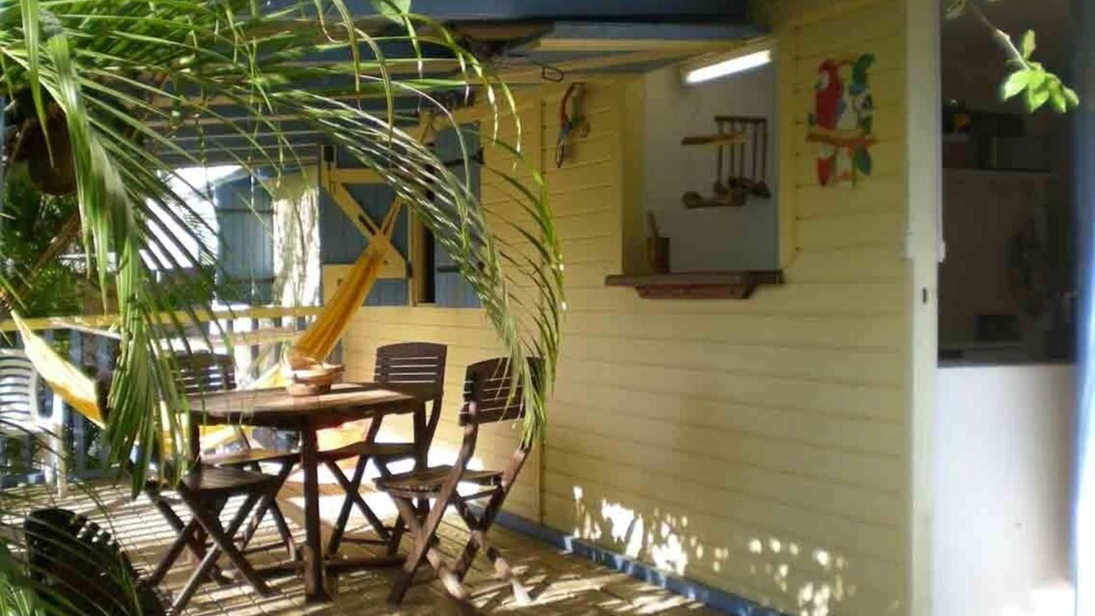 Deshaies Apartment | T2 INDIANA air-conditioned, DESHAIES 350 m Grande Anse, 2/3 people, large terrace.