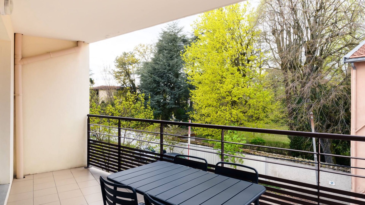 La Demi - Lune Apartment | T2 Meublé Avec Parking Tout Compris Coeur Tassin
