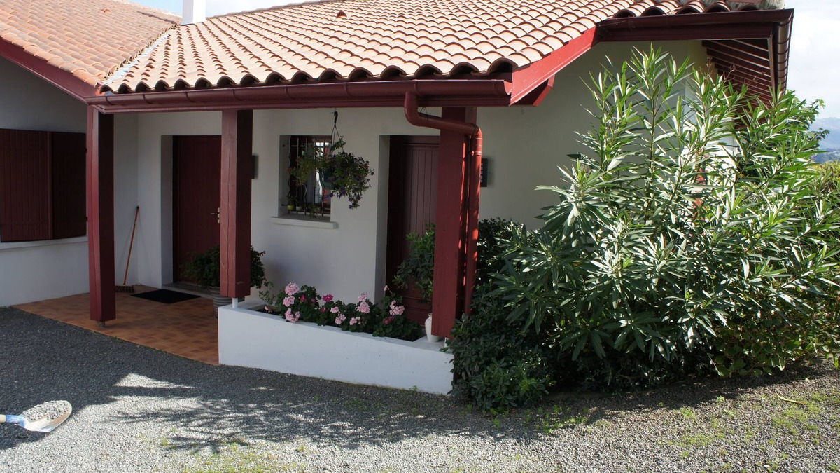 Souraide Condo | T2 quiet, comfortable close to the Basque Coast
