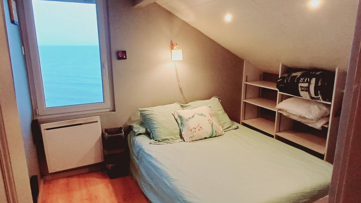 Publier Apartment | T2 Sous les Toits, Publier, Balcon sur Lac Léman : Bellerive