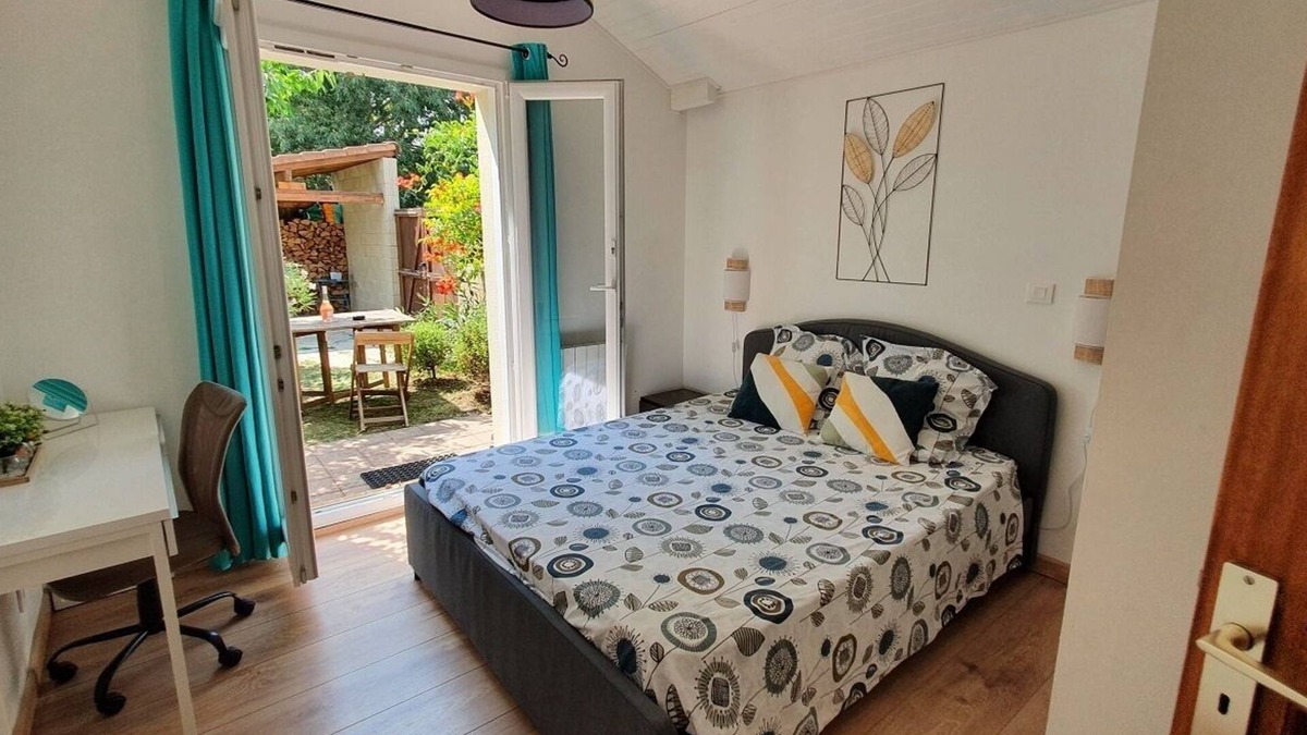 Castanet-Tolosan Apartment | T2 with garden, free wifi, near Canal du Midi