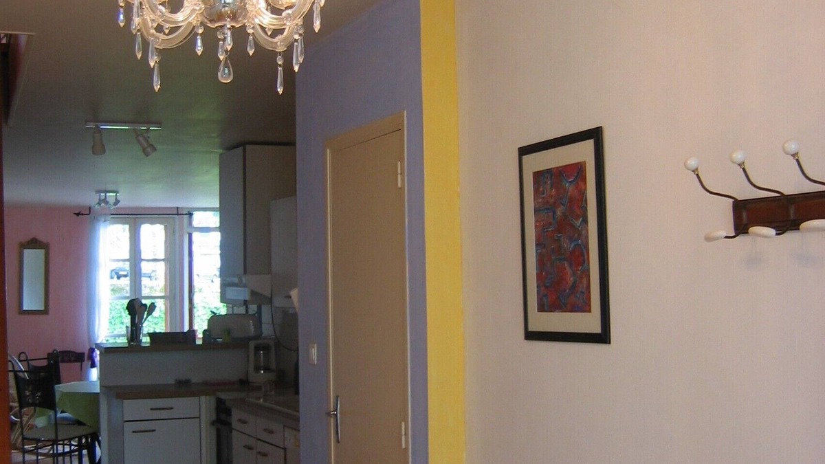 Aurillac Apartment | T3 apartment in historic center, on river bank.