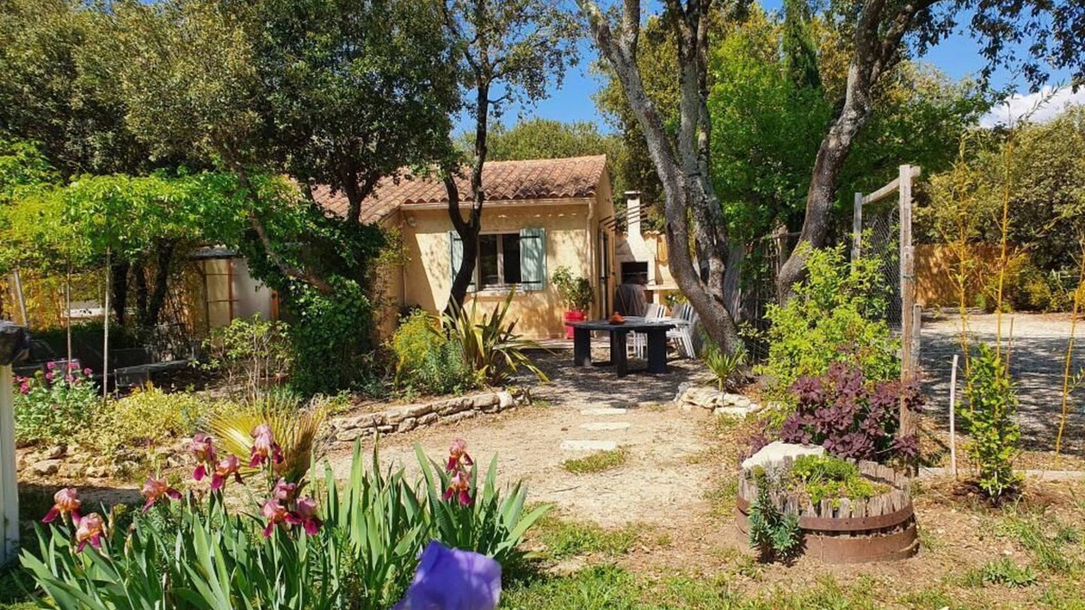 Pernes-les-Fontaines House | T3 country house, cocoon of nature.