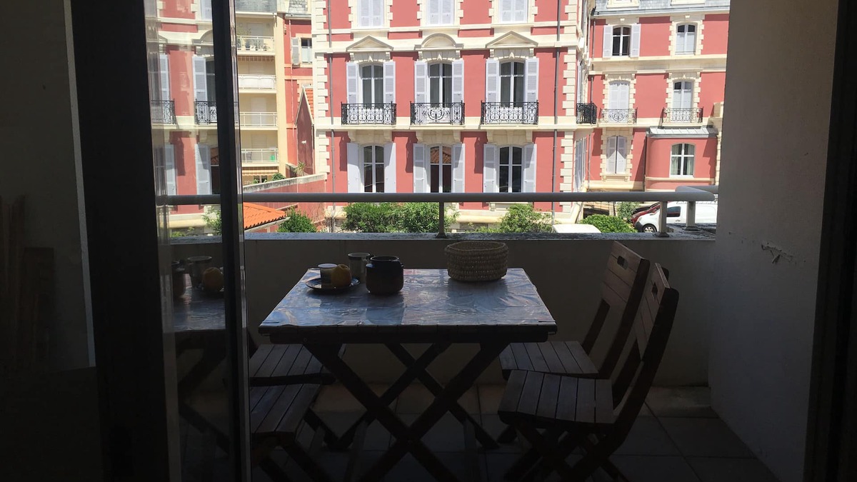 Biarritz Apartment | T3 Imperial district + parking