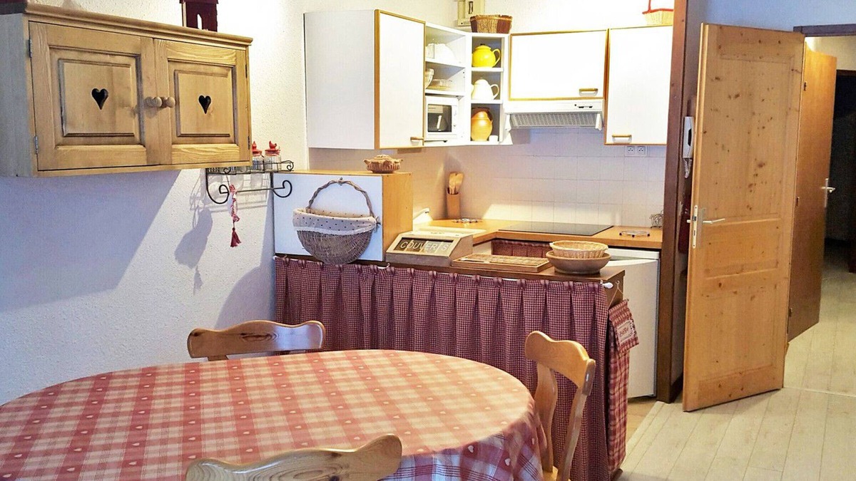 La Perriere Apartment | T3 Mountain, 2 bedrooms, center station, ski-in/ski-out