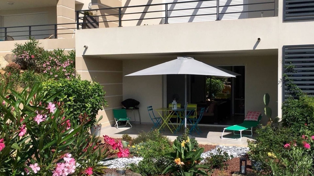 Farinole Apartment | T3 new, contemporary, air-conditioned, WiFi, Golfe Saint-Florent - Cap Corse, 1mn from the sea
