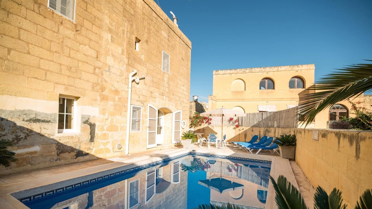 Victoria House | Ta Girardu - Victoria Holiday Home