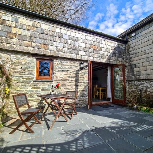 Fivelanes House | Ta Mill Cottages & Lodges - Millers Cottage