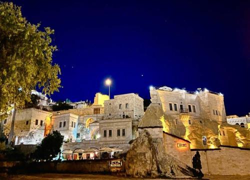 Ortahisar Hotel | Tafoni Houses Cave Hotel