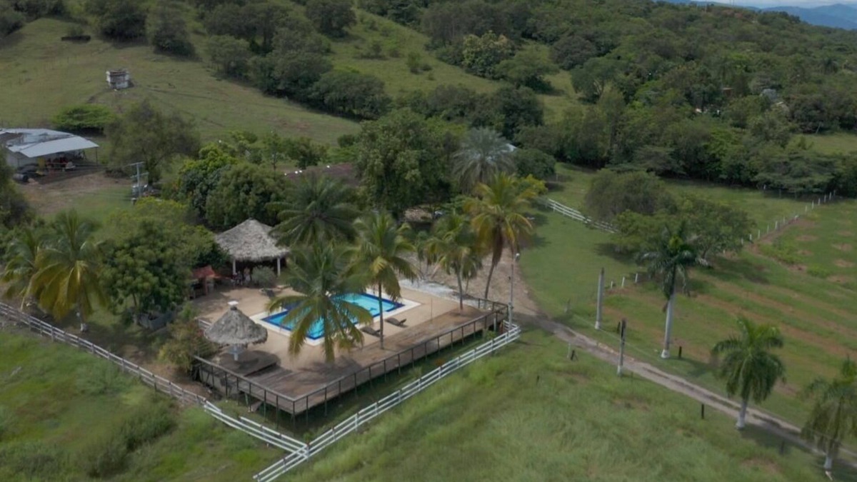 Tocaima Other | Tahiti Diamond Rest Farm