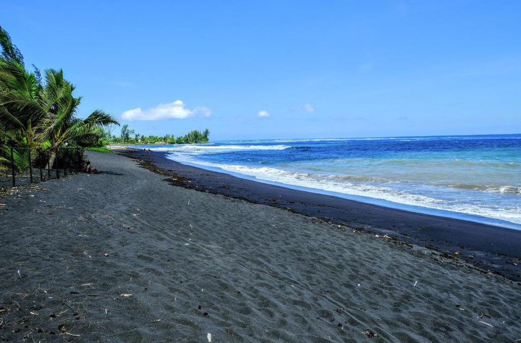 Papara House | TAHITI - Taharuu Houses Surf & Beach