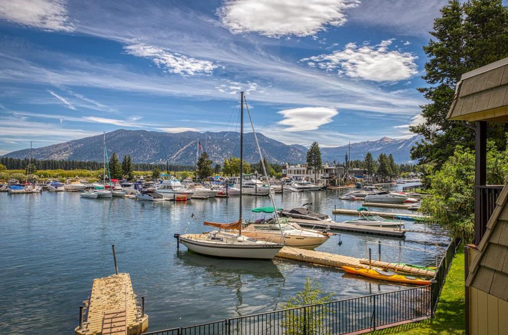 Tahoe Keys Apartment | Tahoe Keys Waterfront with Dock