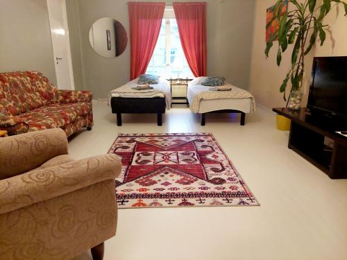 Varkaus Apartment | Taideniityn huoneisto Tuuli 1-4lle