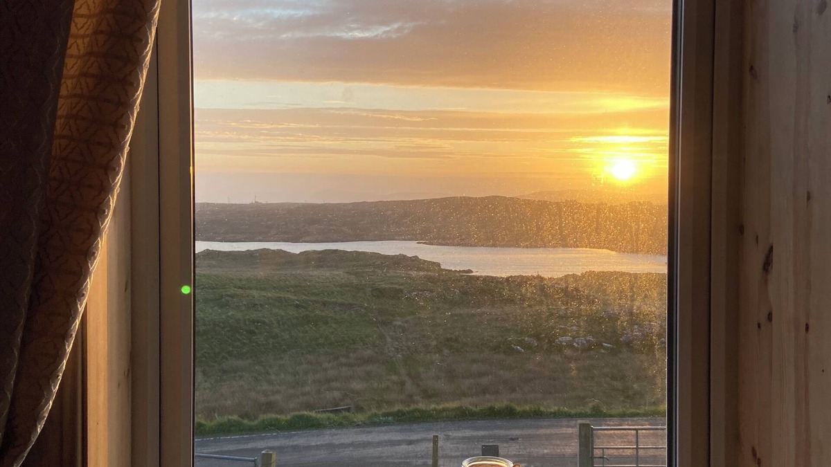 Isle of Barra Cottage | Taigh Ciorstaidh family & pet friendly self-catering Isle of Barra Scotland
