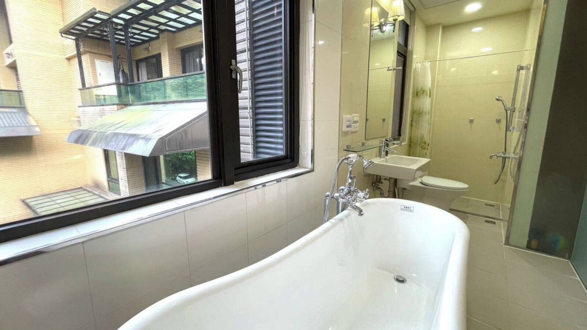 Neihu Villa | Taipei Luxury Villa 6 Bedrooms ~Monthly Rent