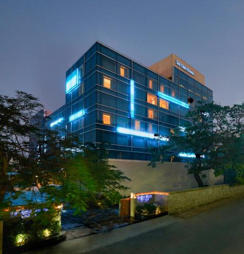 Royapettah Hotel | Taj Club House